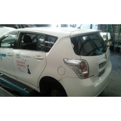 toyota verso del año 2010