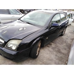opel vectra c berlina del año 2003
