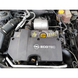 opel vectra c berlina del año 2003