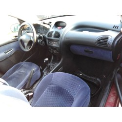 peugeot 206 berlina del año 2003