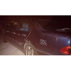 Elenco delle parti per Mercedes-benz clase e (W210) berlina diesel 300 Diesel (210.020) Diesel dell'anno 1996 con motore OM606912