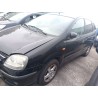 nissan almera tino (v10) del año 2004