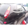 nissan almera tino (v10) del año 2004