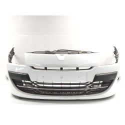 Recambio de paragolpes delantero para renault megane iii hatchback (bz0/1_, b3_) 1.5 dci referencia OEM IAM 620220035R  