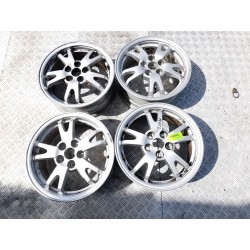 Set of wheels Toyota Yaris (NCP1/NLP1/SCP1) | Becerril Scrap Yard