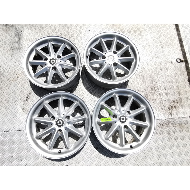 Recambio de juego llantas para smart fortwo coupé (451) 1.0 (451.331, 451.380) referencia OEM IAM A4514011502  