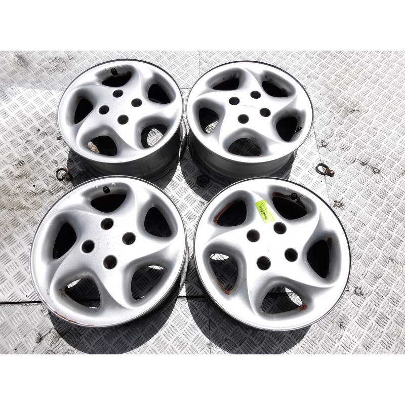 مجموعة جنوط Peugeot 206 berlina | Desguace Becerril مجموعة جنوط Peugeot 206 berlina | Desguace Becerril