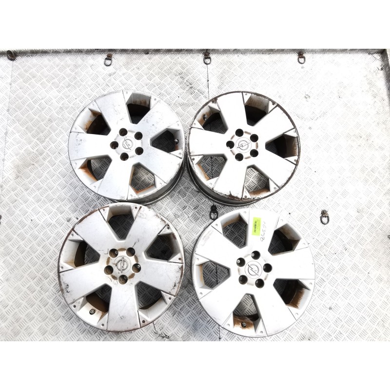 Recambio de juego llantas para opel vectra c berlina comfort referencia OEM IAM 13131083  