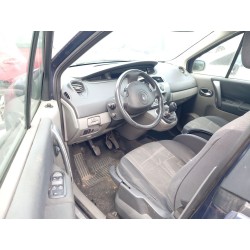 تفكيك Renault scenic II (JM0/1_) 1.9 dCi (JM14) Diesel من عام 2006 بمحرك F9Q 803,F9Q 804,F9Q 816,F9Q 818