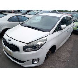 kia carens iv del año 2015