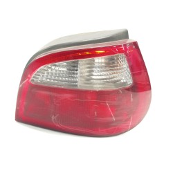 Recambio de piloto trasero derecho para renault megane i (ba0/1_) 1.4 16v (ba0d, ba1h, ba0w, ba10) referencia OEM IAM   