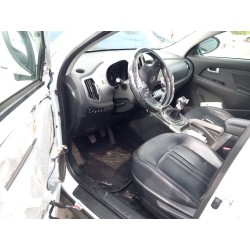تفكيك Kia sportage III (sl) 1.7 CRDi Diesel من عام 2015 بمحرك D4FD