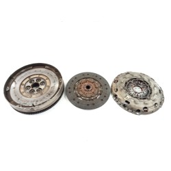 Recambio de kit de embrague para opel astra h (a04) 1.9 cdti 16v (l48) referencia OEM IAM 55354215  