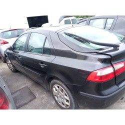 تفكيك Renault laguna II (BG0/1_) 1.6 16V (BG0A, BG0L) Gasolina من عام 2004 بمحرك K4M 710,K4M 714