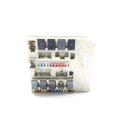 Relay / fuse box Renault Modus / grand modus (f/JP0_) | Becerril Scrap Yard