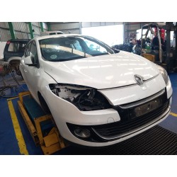 تفكيك Renault megane III hatchback (BZ0/1_, B3_) 1.5 dCi (BZ0C) Diesel من عام 2012 بمحرك K9K 636
