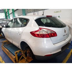 تفكيك Renault megane III hatchback (BZ0/1_, B3_) 1.5 dCi (BZ0C) Diesel من عام 2012 بمحرك K9K 636