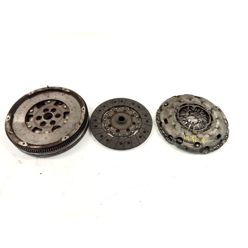 Clutch kit Mitsubishi Grandis (NA_W) | Becerril Scrap Yard Clutch kit Mitsubishi Grandis (NA_W) | Becerril Scrap Yard