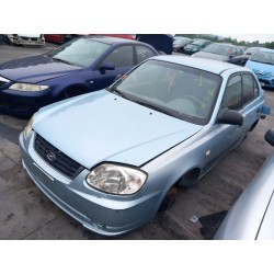 تفكيك Hyundai accent II (LC) 1.5 CRDi Diesel من عام 2006 بمحرك D3EA