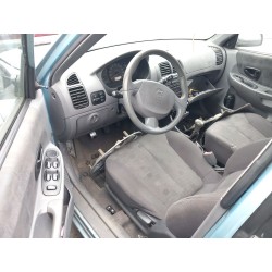 تفكيك Hyundai accent II (LC) 1.5 CRDi Diesel من عام 2006 بمحرك D3EA