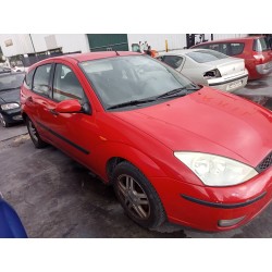 ford focus berlina (cak) del año 2004