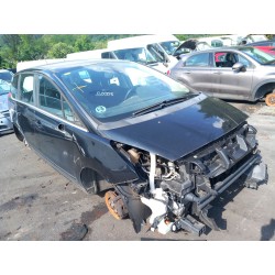تفكيك Peugeot 5008 (0U_, 0E_) 1.6 HDi Diesel من عام 2011 بمحرك 9HR (DV6C)