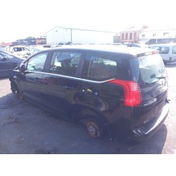 تفكيك Peugeot 5008 (0U_, 0E_) 1.6 HDi Diesel من عام 2011 بمحرك 9HR (DV6C)