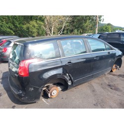 تفكيك Peugeot 5008 (0U_, 0E_) 1.6 HDi Diesel من عام 2011 بمحرك 9HR (DV6C)