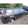 تفكيك Peugeot 5008 (0U_, 0E_) 1.6 HDi Diesel من عام 2011 بمحرك 9HR (DV6C)