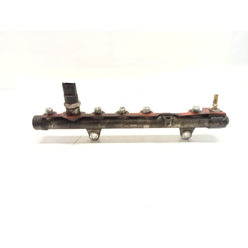 Injector rail Renault Megane II berlina 5P | Becerril Scrap Yard Injector rail Renault Megane II berlina 5P | Becerril Scrap Yard