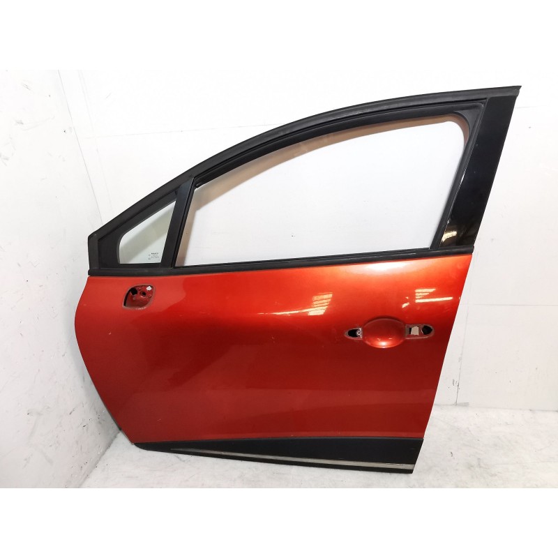 Left front door Renault Clio IV (BH_) | Becerril Scrap Yard Left front door Renault Clio IV (BH_) | Becerril Scrap Yard