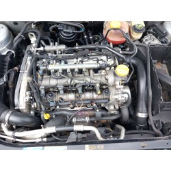 تفكيك Saab 9-3 (YS3F, E79, D79, D75) 1.9 TiD Diesel من عام 2005 بمحرك Z 19 DTH
