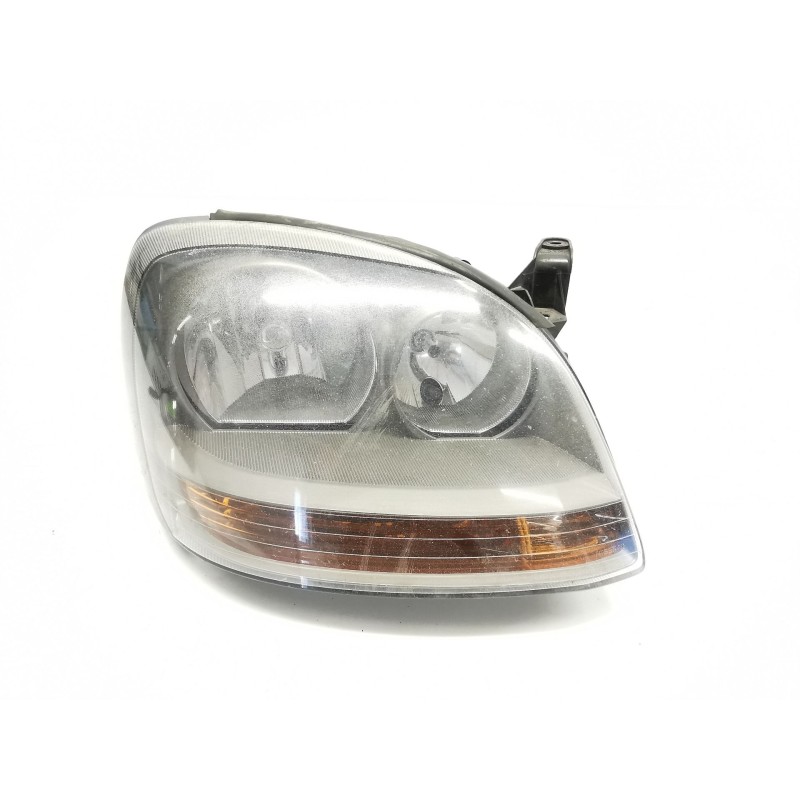 Right headlight Nissan Almera tino (V10) | Becerril Scrap Yard Right headlight Nissan Almera tino (V10) | Becerril Scrap Yard