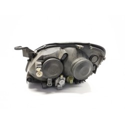 Right headlight Nissan Almera tino (V10) | Becerril Scrap Yard