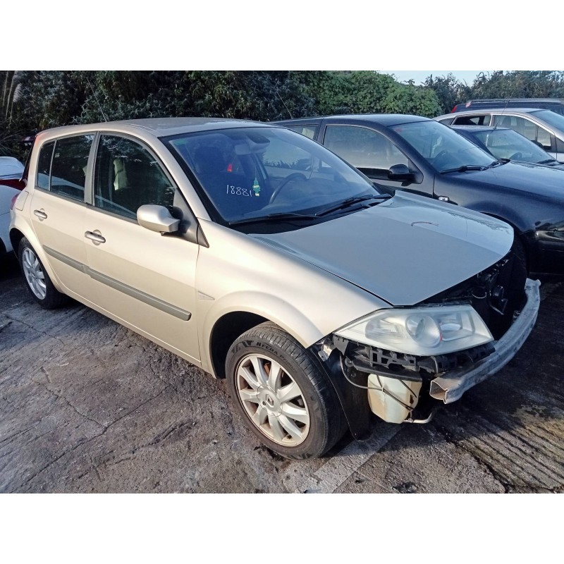 تفكيك Renault megane II (BM0/1_, CM0/1_) 1.6 16V (BM0C, CM0C) Gasolina من عام 2007 بمحرك K4MD8