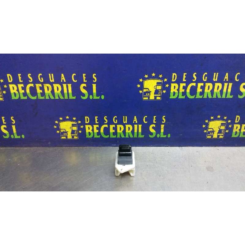 Recambio de mando elevalunas trasero derecho para mg rover serie 400 (rt) 420 sdi (5-ptas.) referencia OEM IAM   