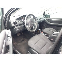 تفكيك Mercedes-benz clase b sports tourer (W245) B 180 CDI (245.207) Diesel من عام 2009 بمحرك OM 640.940