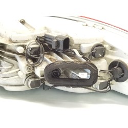 Recambio de piloto trasero izquierdo para jaguar xe (x760) 2.0 d referencia OEM IAM   