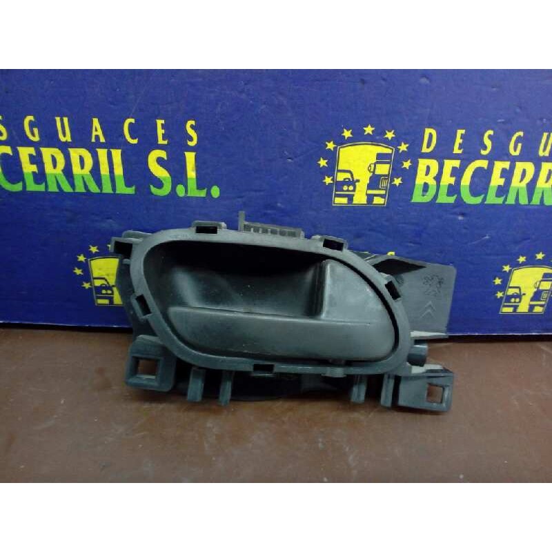 Recambio de maneta interior delantera derecha para peugeot expert kasten furg. acristaldo largo referencia OEM IAM Recambio de maneta interior delantera derecha para peugeot expert kasten furg. acristaldo largo referencia OEM IAM