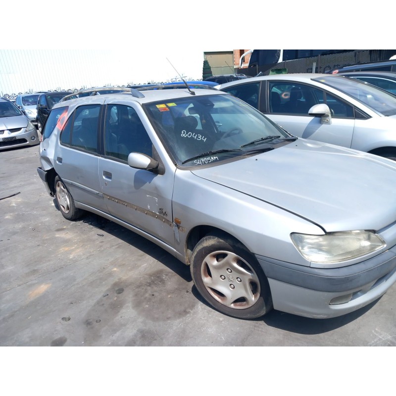 تفكيك Peugeot 306 break (7E, N3, N5) 2.0 HDI 90 Diesel من عام 1999 بمحرك RHY (DW10TD) تفكيك Peugeot 306 break (7E, N3, N5) 2.0 HDI 90 Diesel من عام 1999 بمحرك RHY (DW10TD)