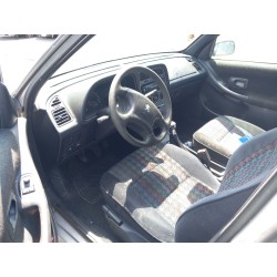تفكيك Peugeot 306 break (7E, N3, N5) 2.0 HDI 90 Diesel من عام 1999 بمحرك RHY (DW10TD)