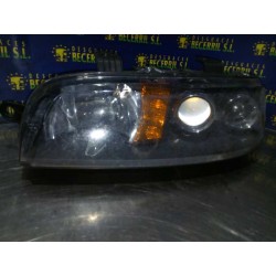 Recambio de faro izquierdo para fiat punto berlina (176) 60 sx selecta referencia OEM IAM   