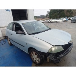 seat ibiza (6l1) del año 2002