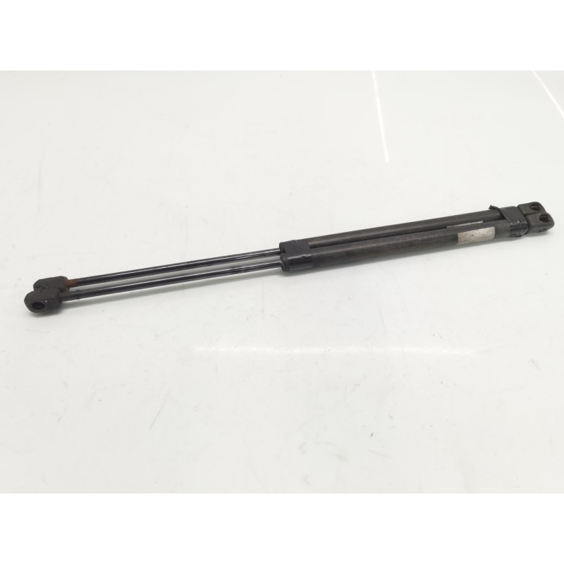 Recambio de amortiguadores maletero/ portón para volkswagen polo iv (9n_, 9a_) 1.4 tdi referencia OEM IAM   