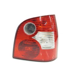 Fanale posteriore destro Volkswagen Polo IV (9N_, 9A_) | Desguace Becerril