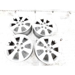 Set of wheels Toyota Corolla verso (ZER_, ZZE12_, R1_) | Becerril Scrap Yard