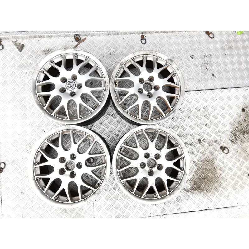 Jeu de roues Volkswagen Golf IV berlina (1J1) | Desguace Becerril Jeu de roues Volkswagen Golf IV berlina (1J1) | Desguace Becerril