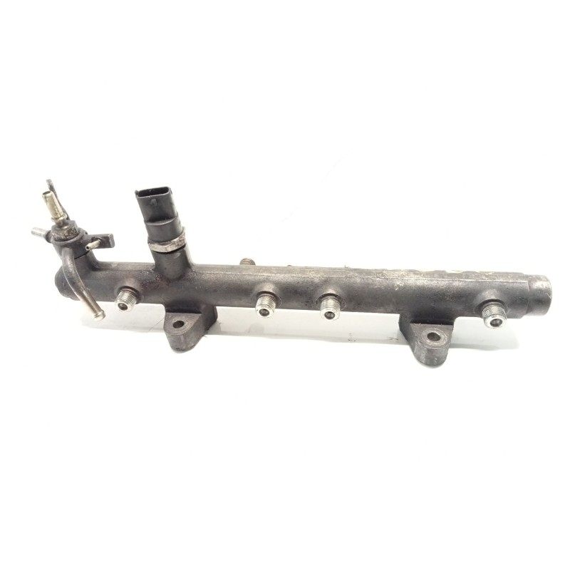 Recambio de rampa inyectora para renault trafic ii furgoneta (fl) 2.0 dci 115 (fl01, fl0u) referencia OEM IAM 10778002200  