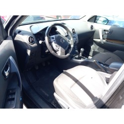 تفكيك Nissan qashqai I (J10, NJ10) 2.0 dCi Diesel من عام 2007 بمحرك M1D,M9R