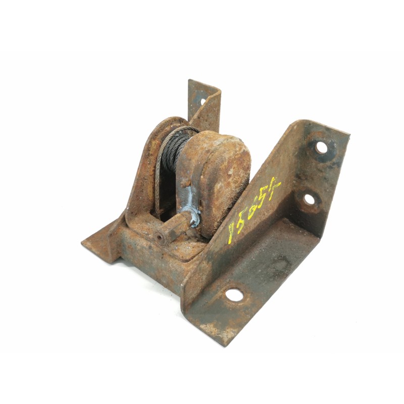 Recambio de soporte rueda repuesto para nissan cabstar e tl 110.35 referencia OEM IAM Recambio de soporte rueda repuesto para nissan cabstar e tl 110.35 referencia OEM IAM